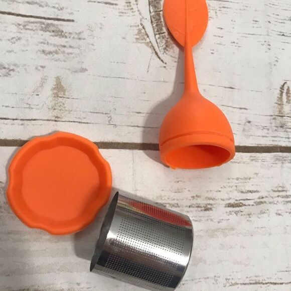 Silicone Tea Strainer Herbal Spice Infuser Strainer - Picture 4 of 8